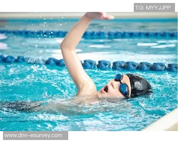 初学者游泳技巧全攻略从入门到提高的完整指南