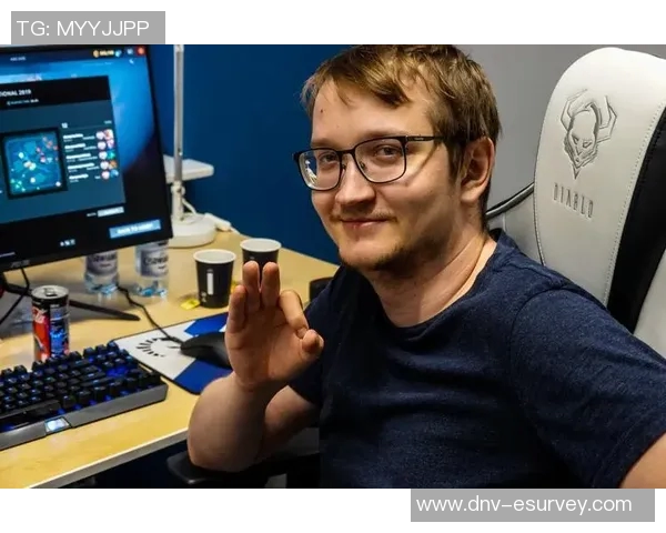 DOTA2巨献：深入解析FPX战队的游戏意识与战略布局