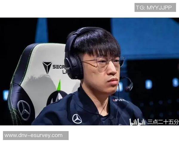 RNG在大师赛中的战术表现分析与总结探讨