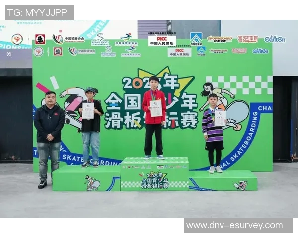 深圳滑板队在全国滑板状态排行榜中荣获第四名的佳绩引发关注 深圳滑板队在全国滑板状态排行榜中荣获第四名的佳绩引发关注