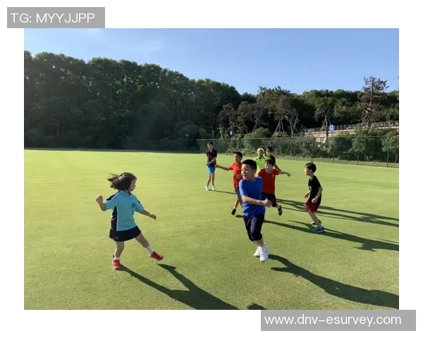 南京网球队边路渗透战术解析与实战应用研究