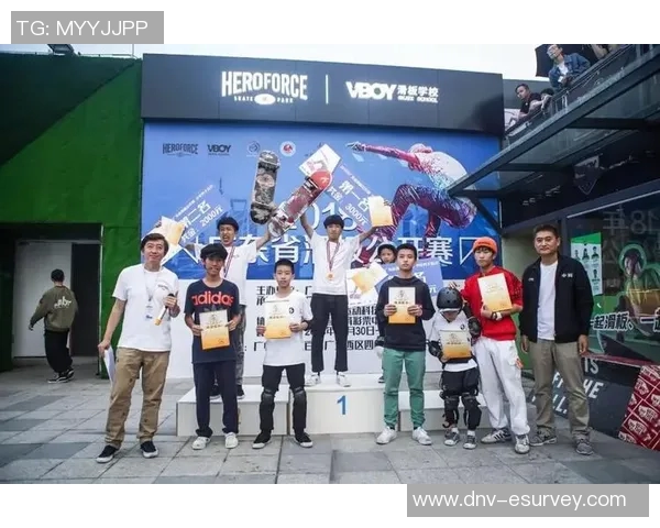 重庆滑板队在全国团队协作排行榜中荣获第七名展现出色实力与团结精神