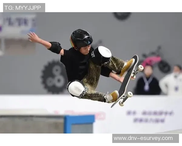 广州滑板队引领潮流最新滑板配合TOP10精彩呈现 广州滑板队引领潮流最新滑板配合TOP10精彩呈现
